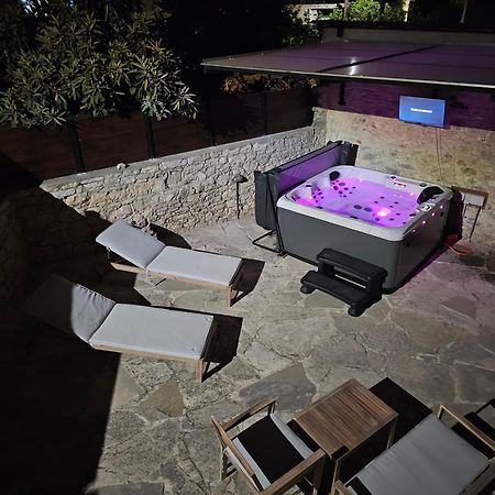 The Stonehouse Suites With Private Bath Spas Limassol Ngoại thất bức ảnh